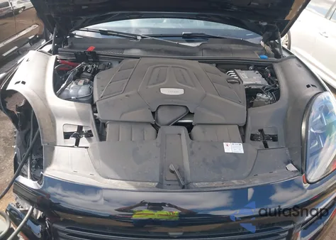 2020 Porsche Cayenne Coupe from USA, damaged, VIN WP1BA2AY1LDA46647